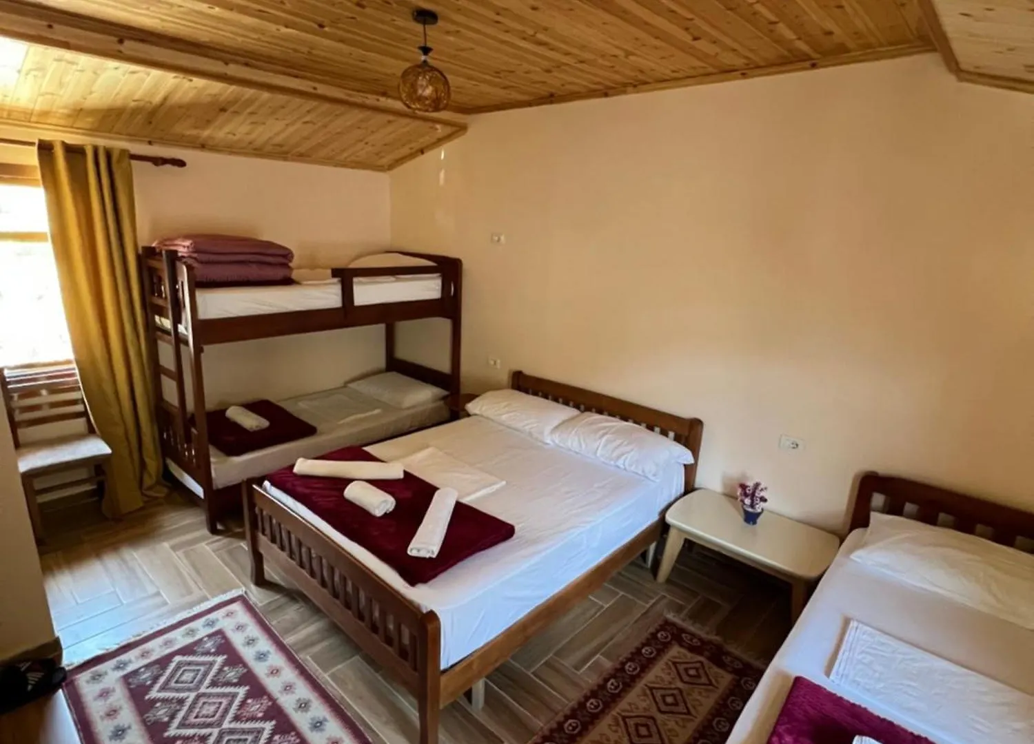 Guest House Shtepiza Theth