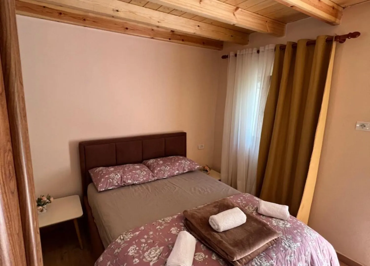 Guest House Shtepiza Theth Albania